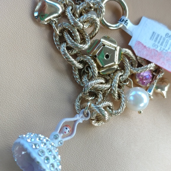Betsey Johnson ballerina charm bracelet - Picture 6 of 6